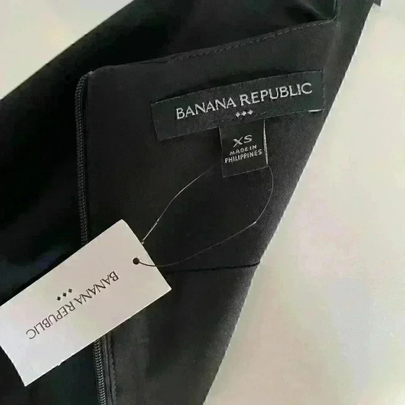 Banana Republic Puff-Sleeve Evening Dress - Picture 13 of 14